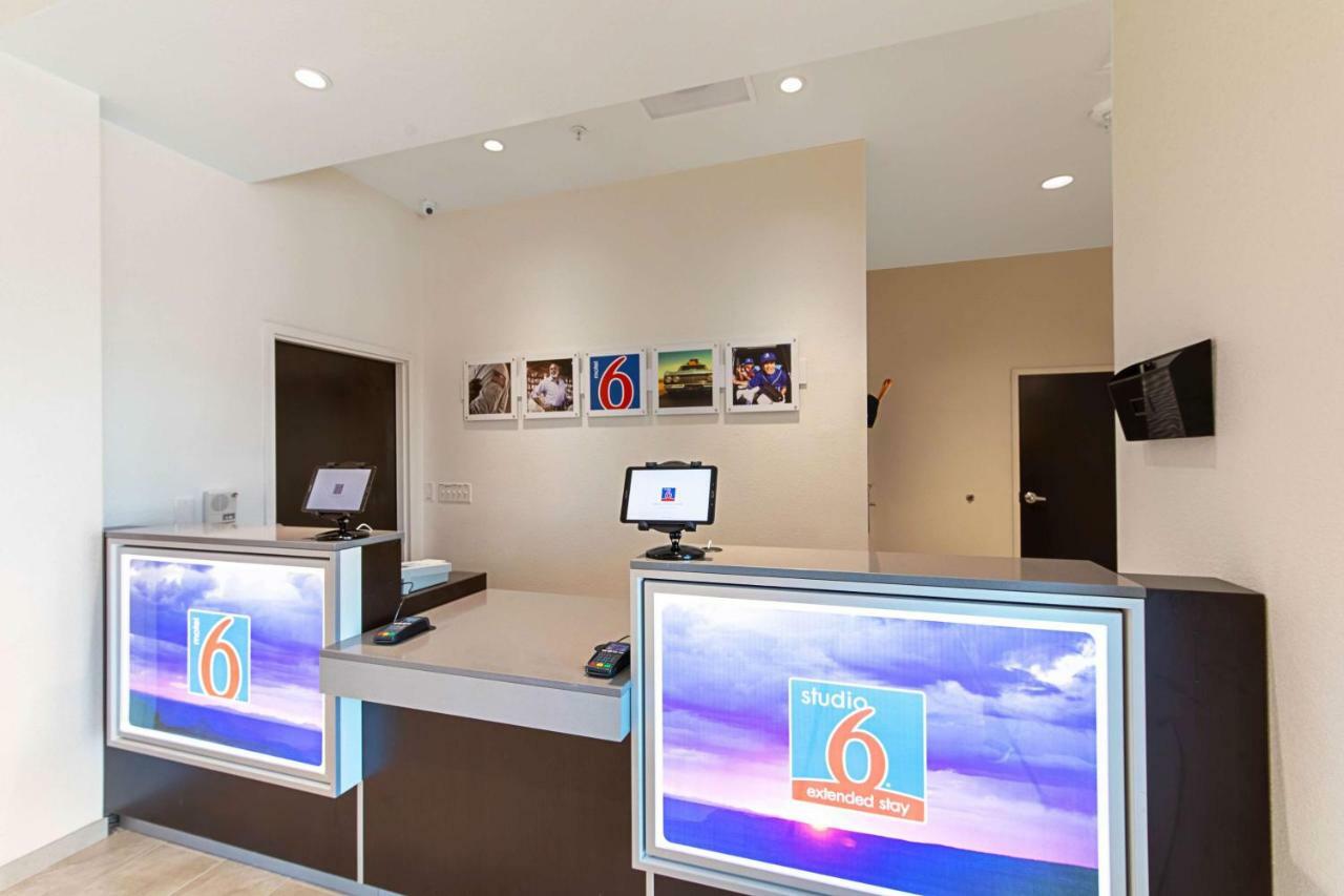 6 Airport 4* Austin